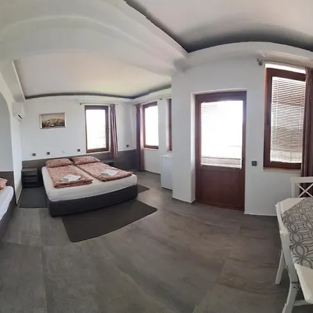 Harmony Guest house *