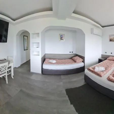 Guest house Harmony *